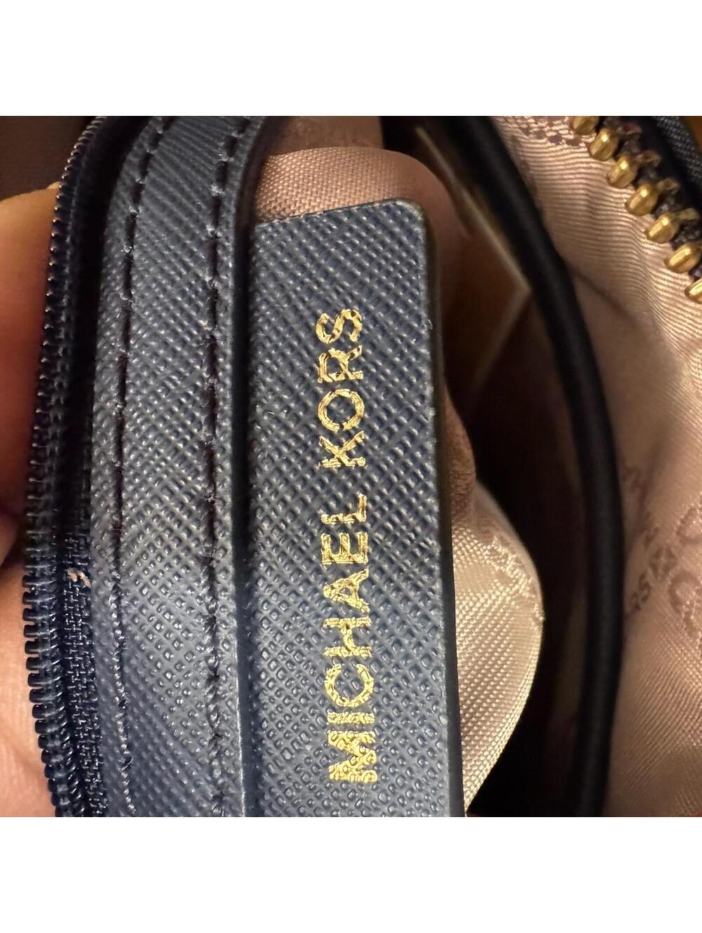 MICHAEL Michael Kors Jet Set Charm North South Crossbody - Picture 5 of 7